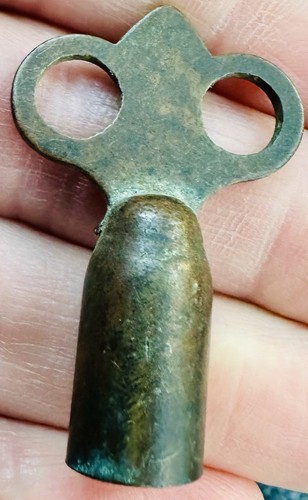 Antique banjo key head - antique,